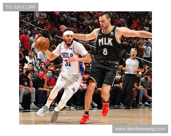 老鹰六连败止不住特雷杨复出仍难求一胜NBA赛场低迷延续